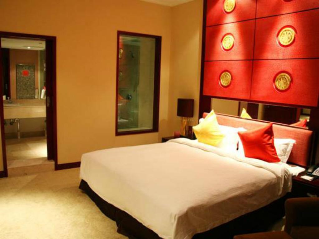 Grand Soluxe Hotel Tun-chuang Exteriér fotografie